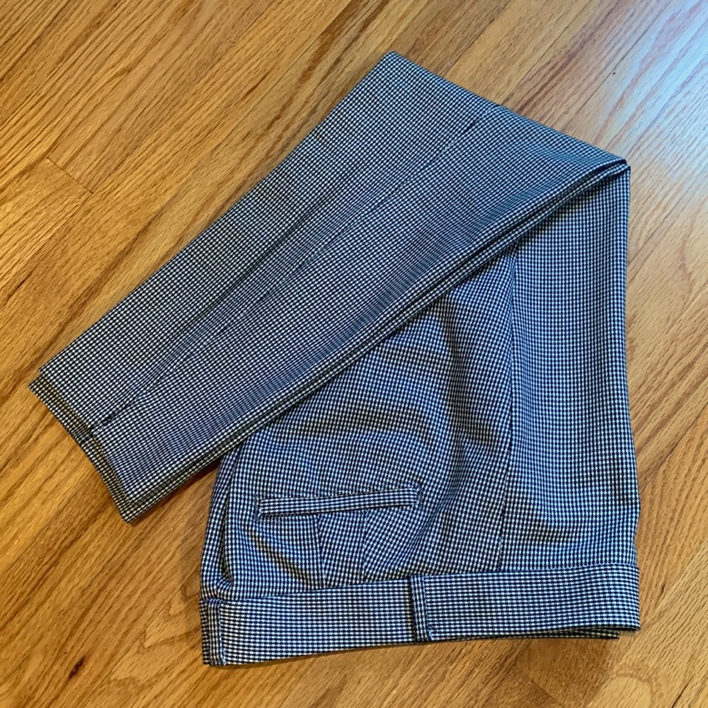Banana Republic black and white herringbone Sloan fit size 4S
